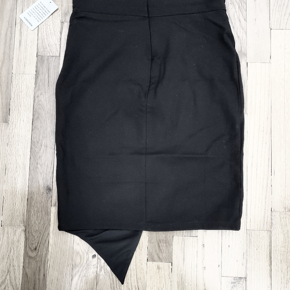 Love by Design Chic Asymmetrical Black Strapless Mini Dress - Picture 6 of 9